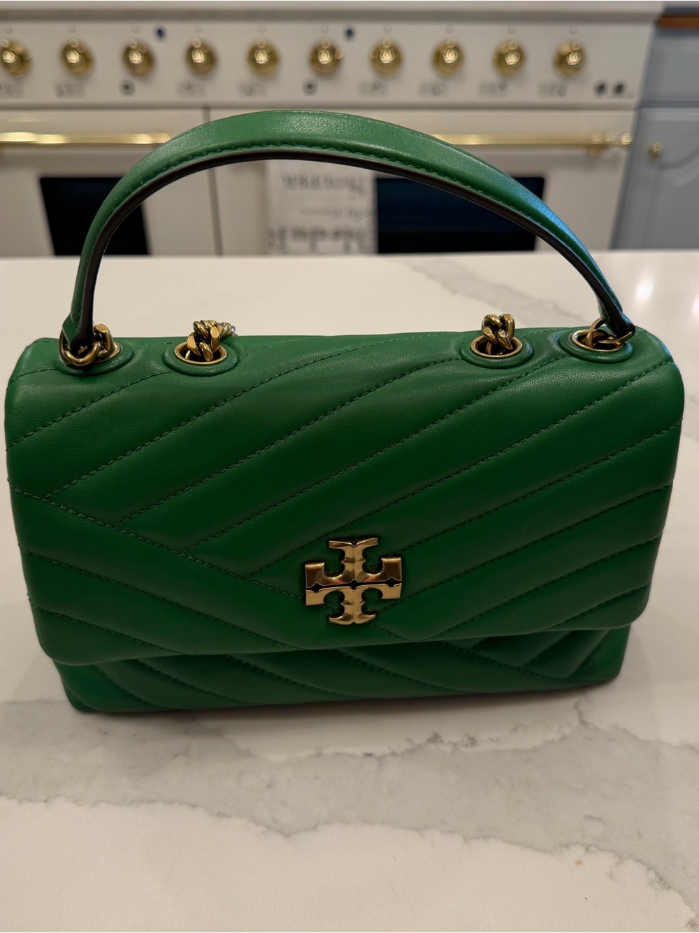 Tory Burch Kira Chevron Green Quilted Leather Chain Crossbody with Gold Hardware - Picture 2 of 12